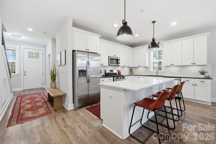 Property Photo:  321 Fielding Road  NC 28214 