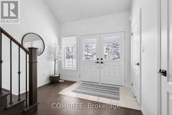 Property Photo:  117 Merivale Court  ON L1H 8S4 