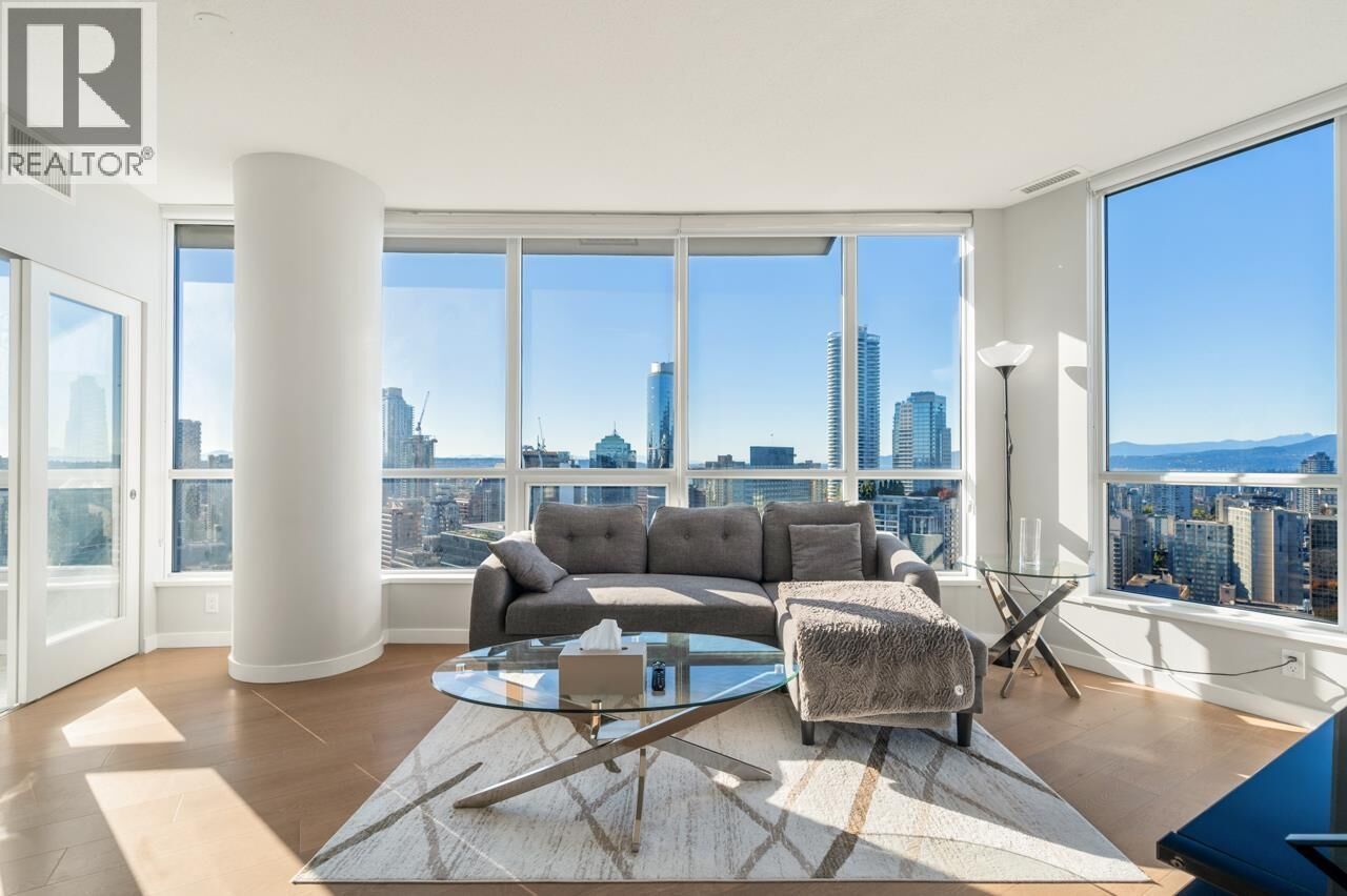 Property Photo: 833 Seymour Street 3107 BC V6B 0G4