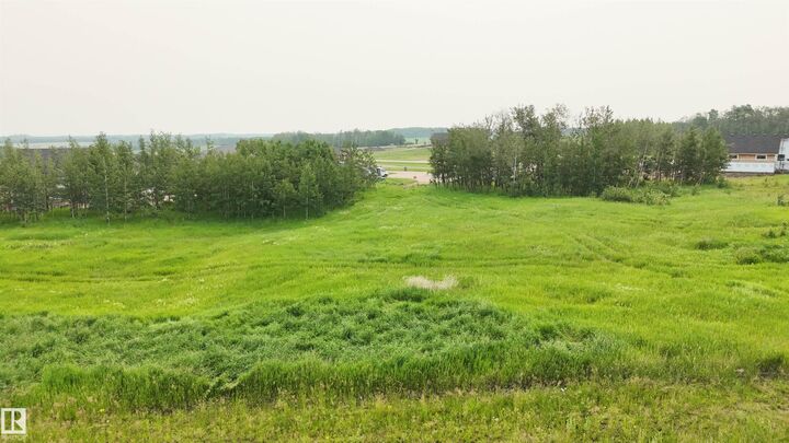 Property Photo:  54104 Rge Road 274 43  AB T7X 3S4 