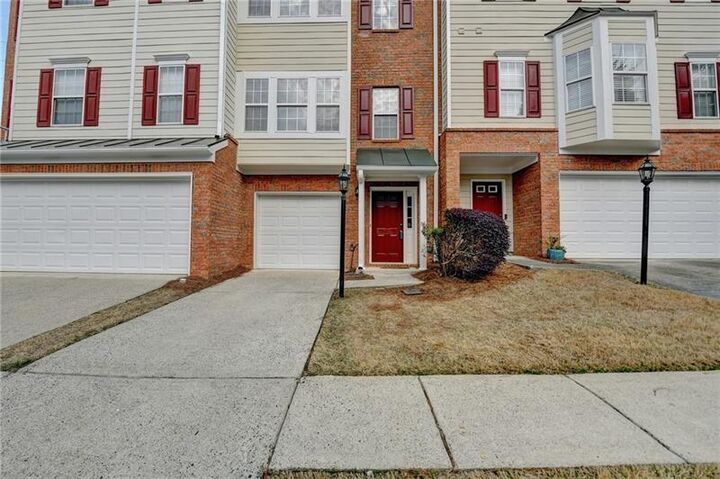 Property Photo: 5987 Turfway Park Court GA 30518