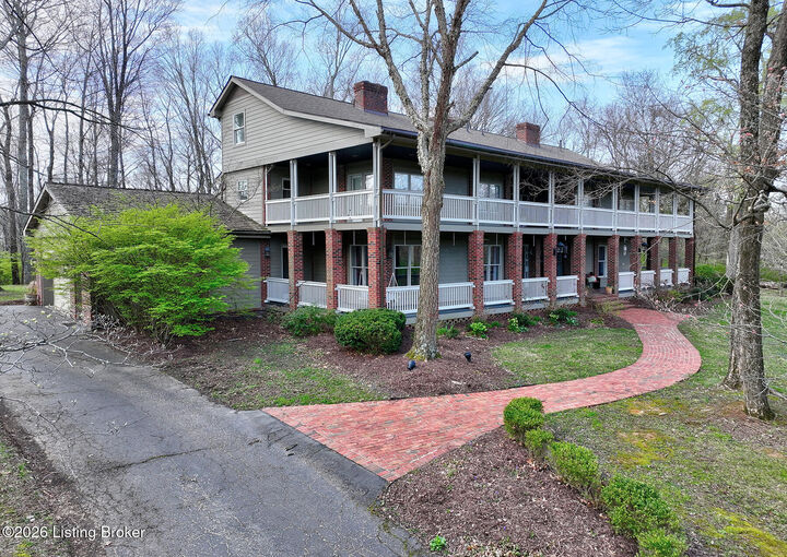 Property Photo:  4226 Dolphin Rd  KY 40220 