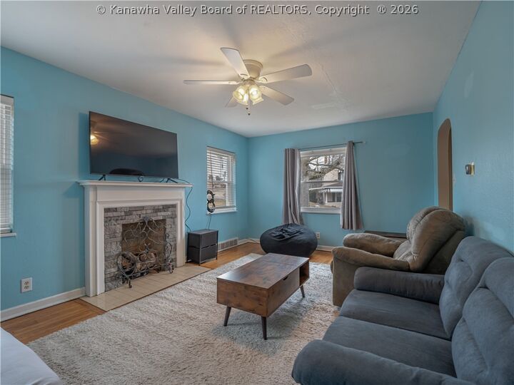 Property Photo:  1233 Woodland Drive  WV 25302 