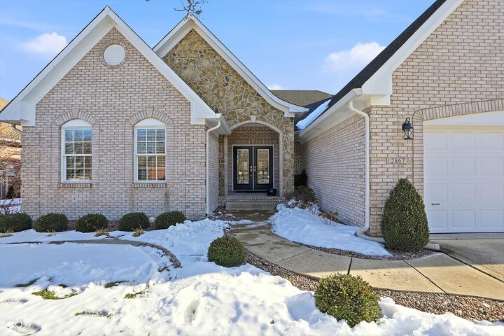 Property Photo:  2867 Bloomsbury S  IN 46143 