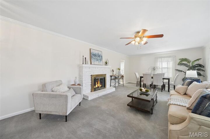 Property Photo: 1406 Marshall Road MO 63122