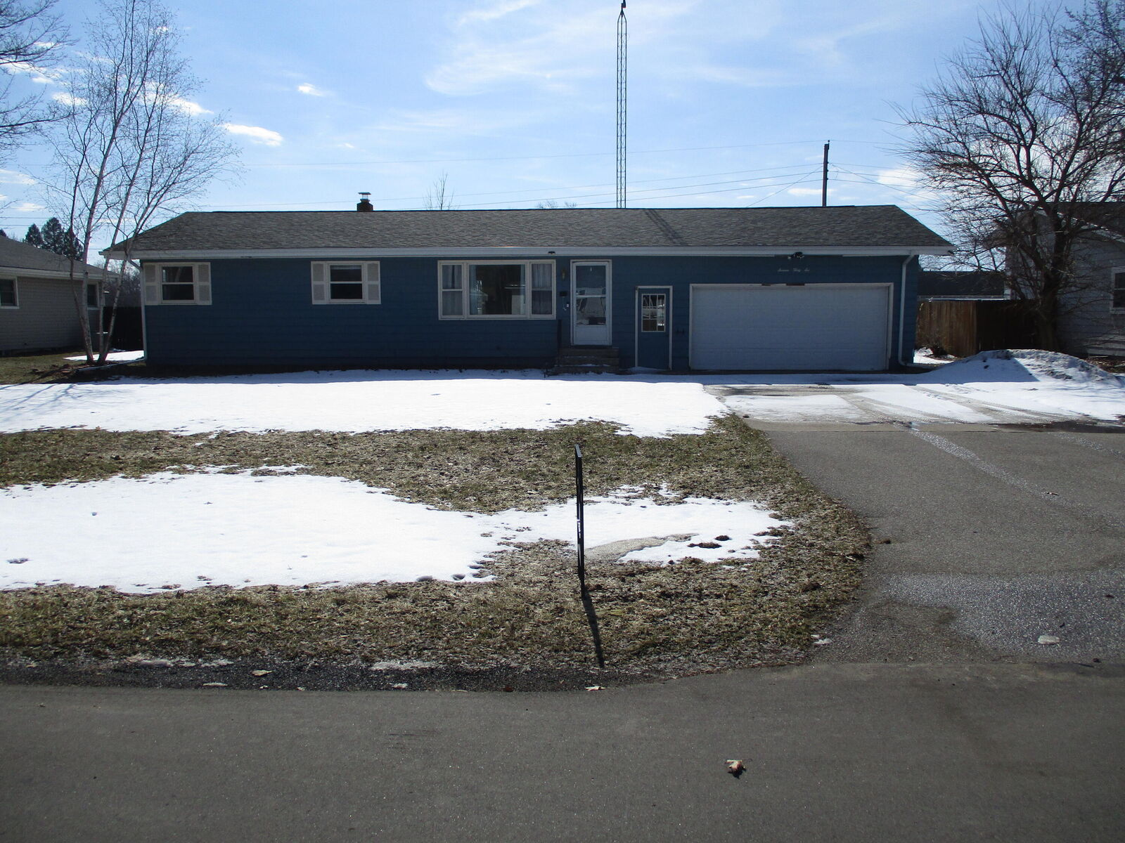 Property Photo:  1636 S Cherry Drive  MI 49127 