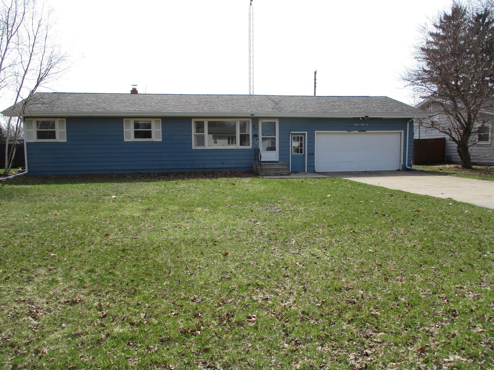 Property Photo:  1636 S Cherry Drive  MI 49127 