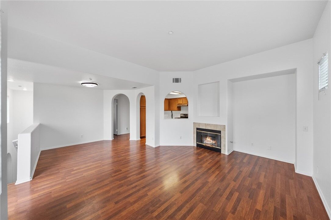 Property Photo:  39141 Anchor F  CA 92563 