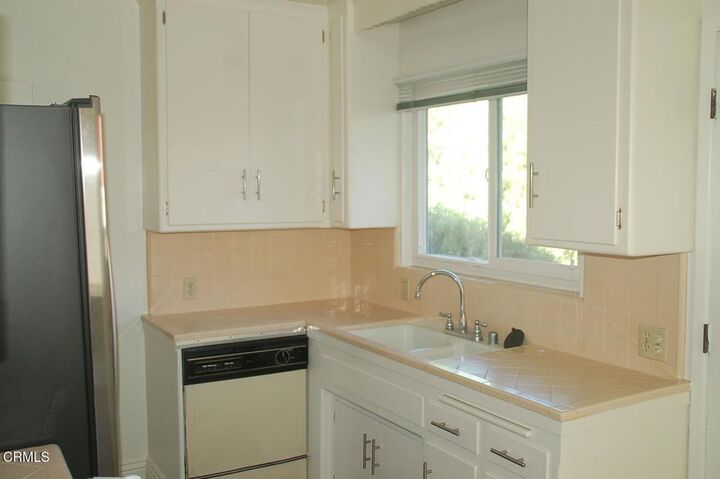 Property Photo:  719 W Camino Real Avenue A  CA 91007 