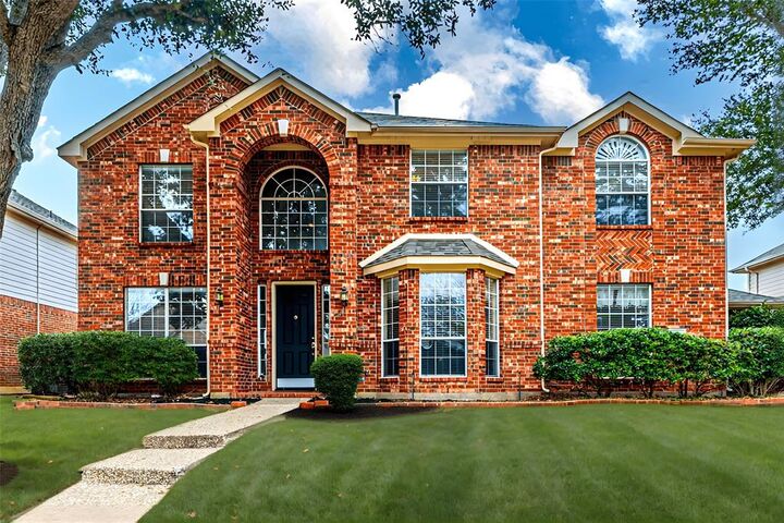 Property Photo:  11016 Latimer Drive  TX 75033 