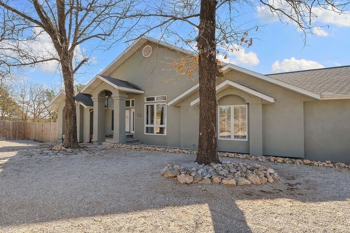 Property Photo:  227 County Road 3321  AR 72632 