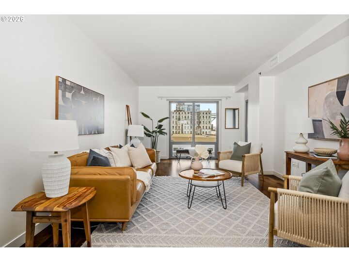 Property Photo:  1310 NW Naito Pkwy 505A  OR 97209 