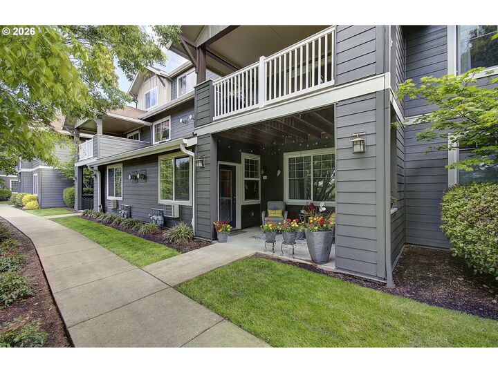 Property Photo: 10800 SE 17th Cir F71 WA 98664
