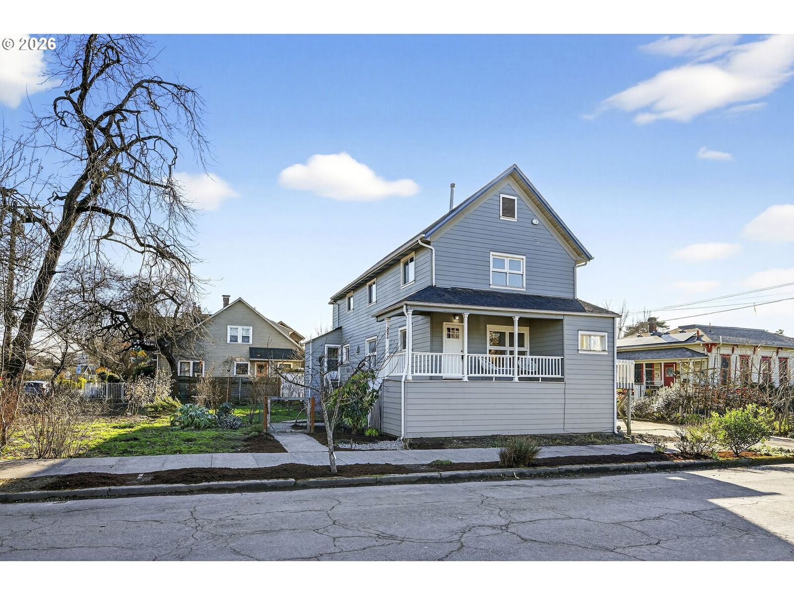 Property Photo:  2028 SE Brooklyn St  OR 97202 