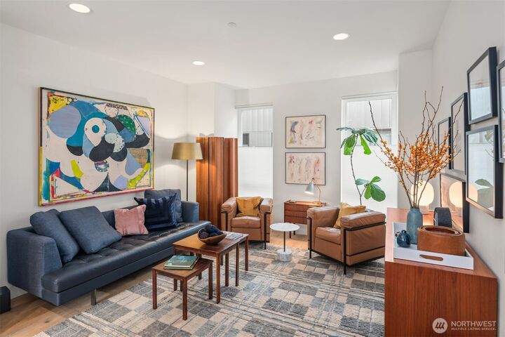 Property Photo: 1117 A 34th Avenue WA 98122