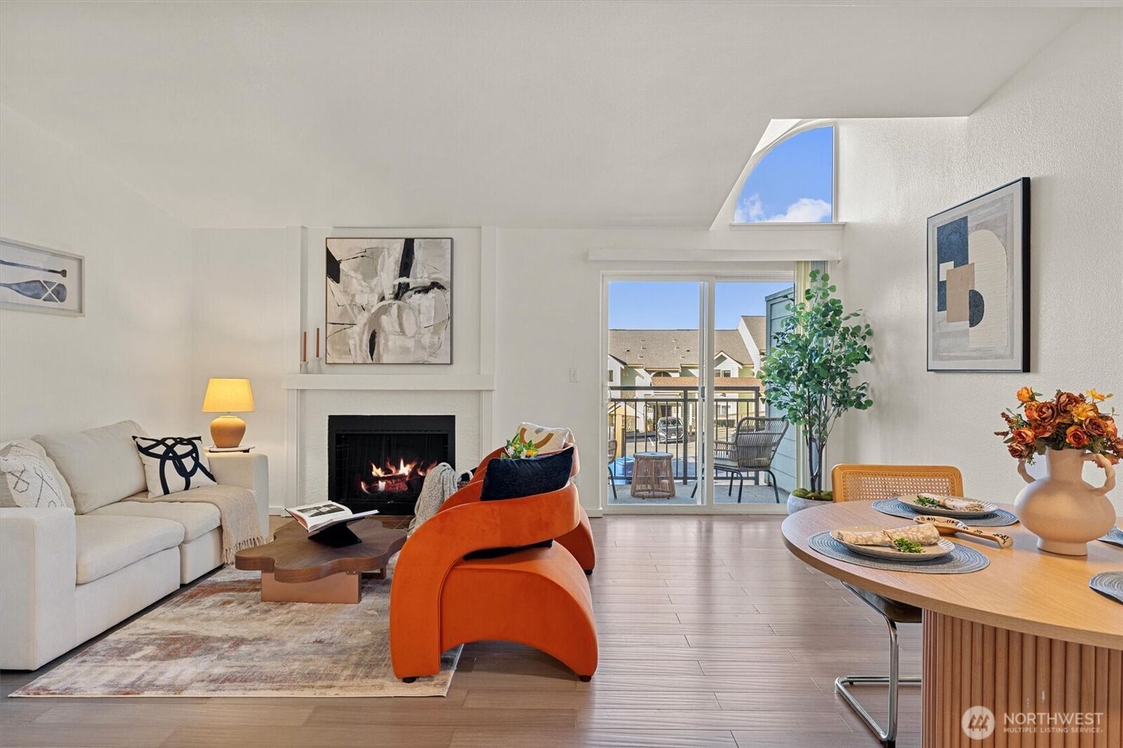 Property Photo:  3816  131st Lane SE K2  WA 98006 