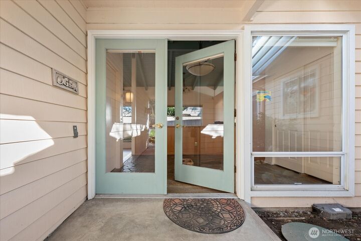 Property Photo: 9506 Valhalla Way WA 98011