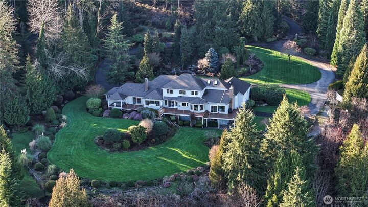 Property Photo:  15713  138th Avenue E  WA 98374 