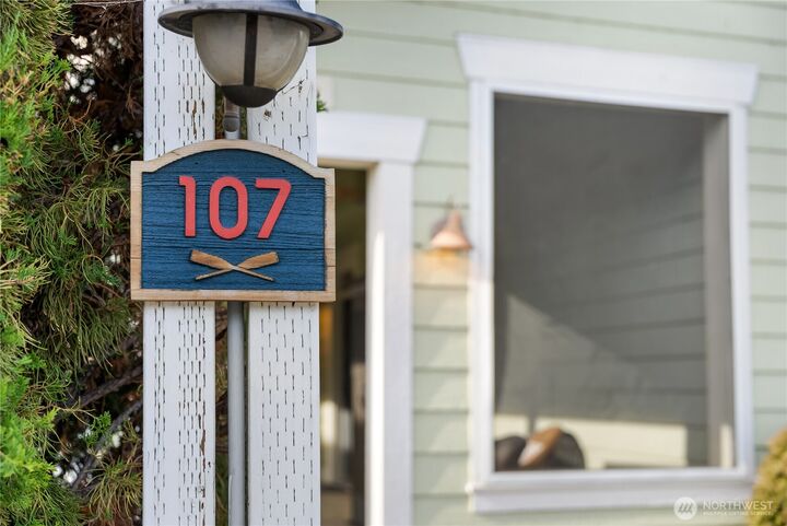 Property Photo:  107  Timbuktu Lane  WA 98844 