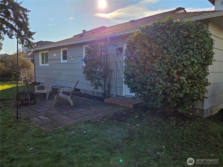 Property Photo:  11203  Kendrick Street SW  WA 98499 