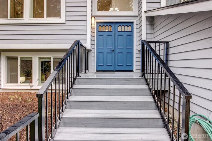 Property Photo:  16233 NE 107th Ct.  WA 98052 