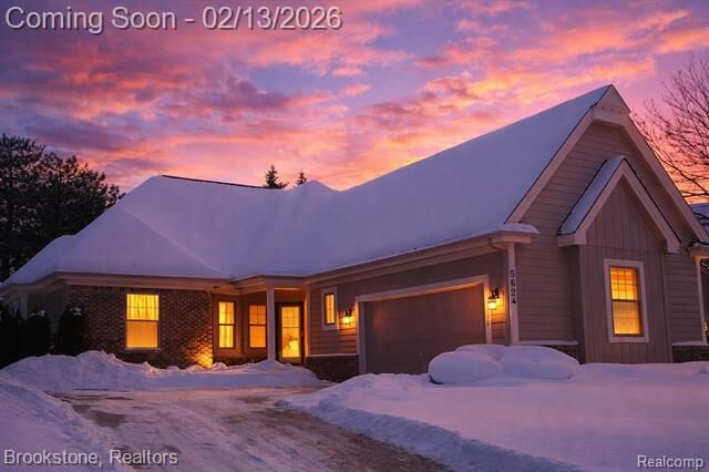 Property Photo: 5624 Northcrest Crossing MI 48346