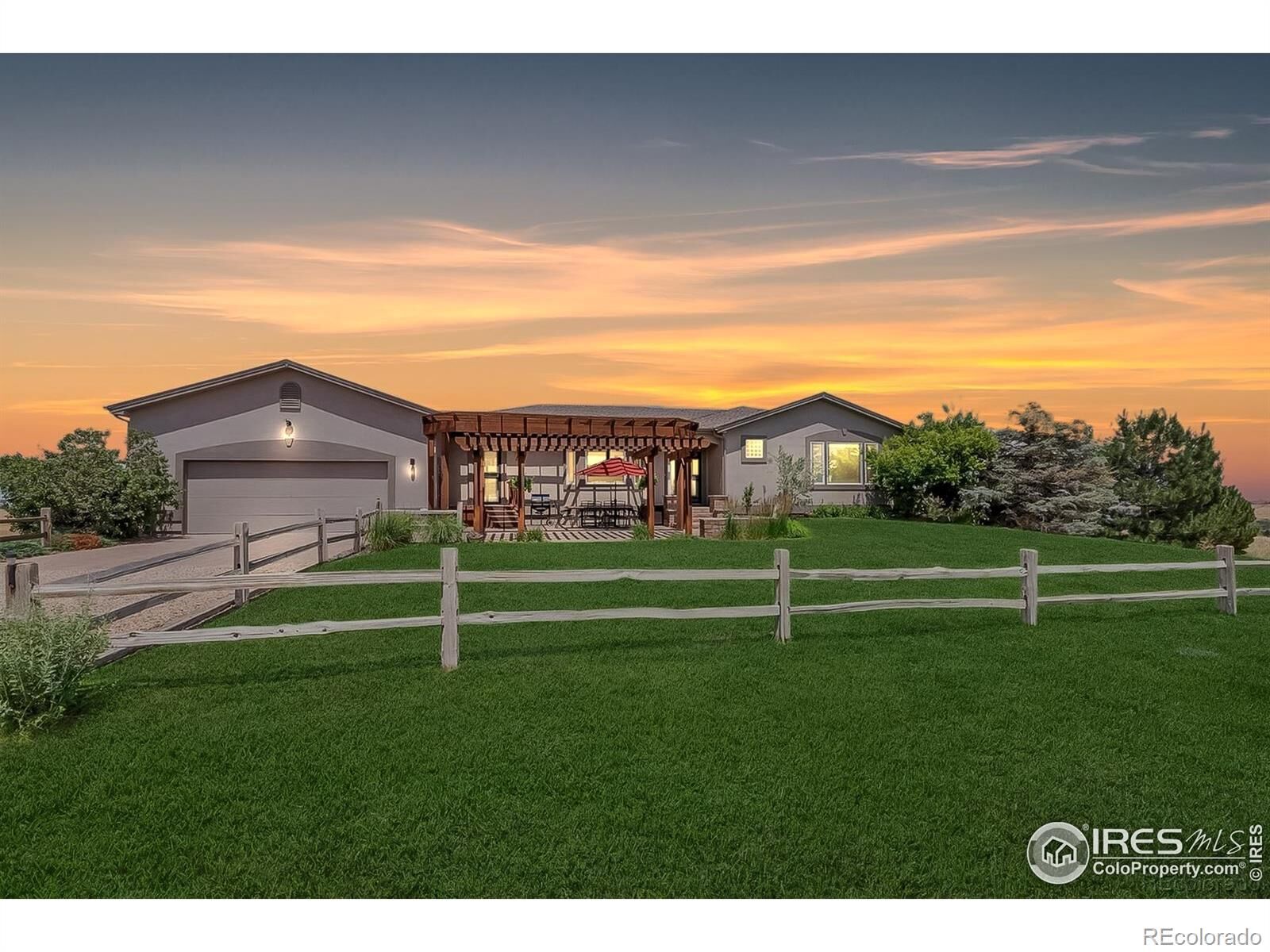 Property Photo:  992 S County Road 129  CO 80102 