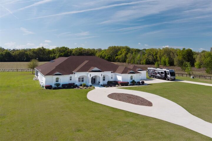 Property Photo:  6160 W Highway 326  FL 34482 