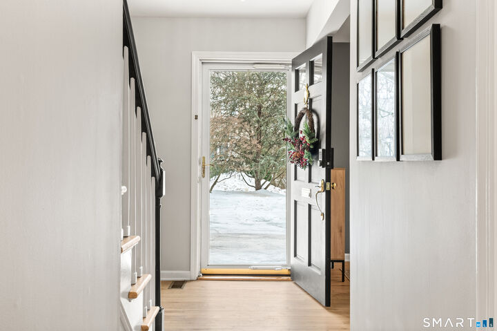 Property Photo:  164 Summer Street Apt A  CT 06840 