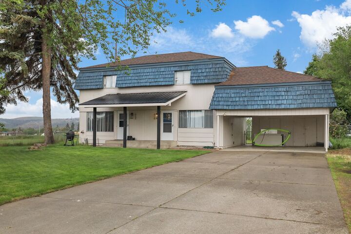 Property Photo:  1719 N Willow Rd  WA 99206 