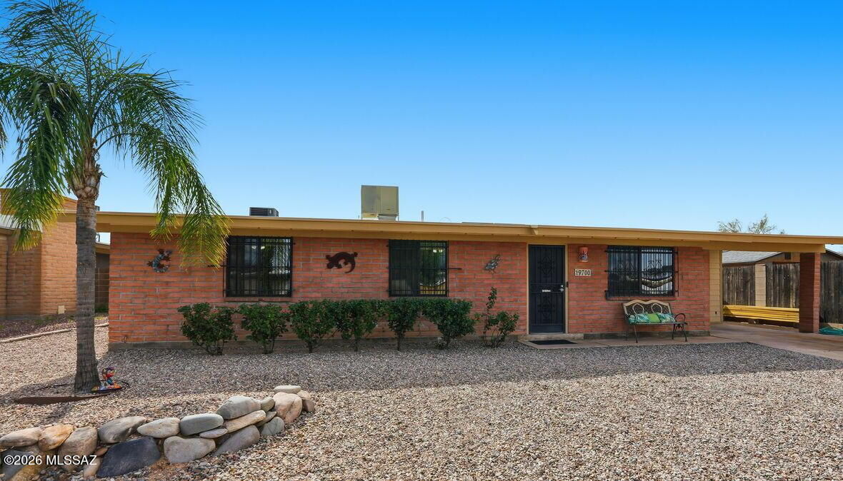 Property Photo:  9700 E Nicaragua Place  AZ 85730 