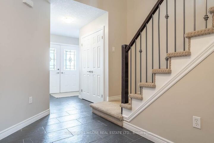 Property Photo:  19 Henderson Drive  ON N1E 0A1 