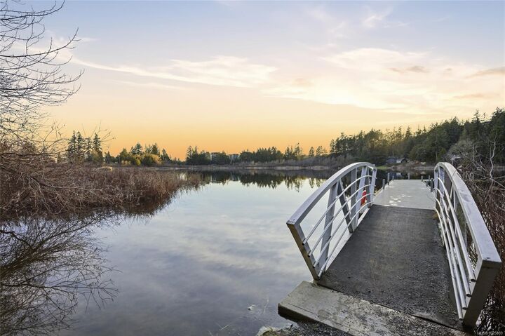 Photo de la propriété:  2500 Florence Lake Rd 153  BC V9B 4H2 