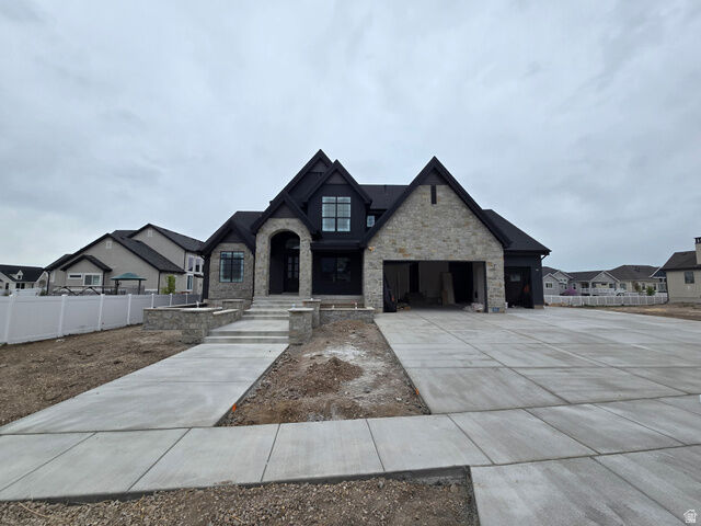 Property Photo:  39 N Hayfield Cir  UT 84037 