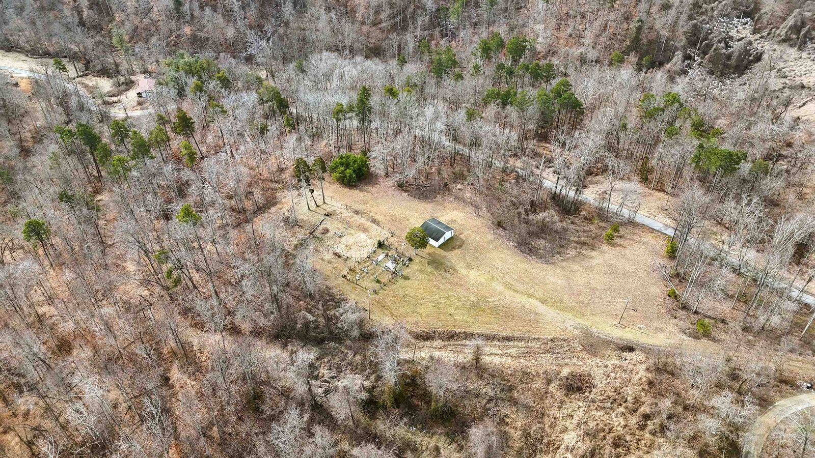 Property Photo:  1717 Aaron Ridge Road  KY 41230 
