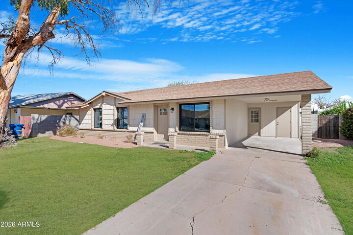Property Photo:  2573 E Commonwealth Circle  AZ 85225 