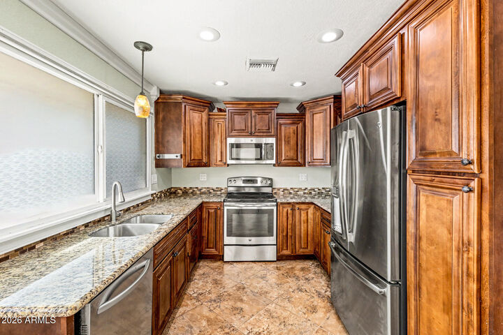 Property Photo:  409 E Pegasus Drive  AZ 85283 