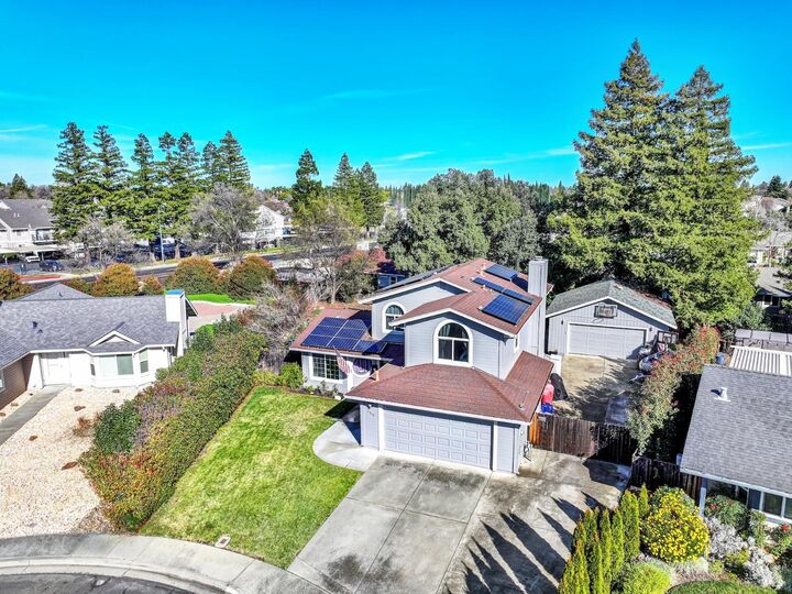Property Photo: 369 Kendrick Lane CA 95687