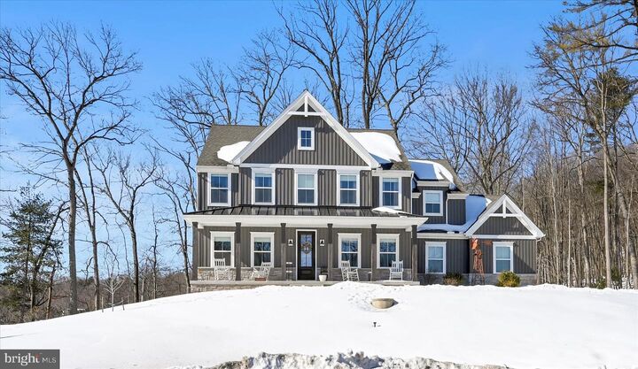 Property Photo: 5129 Mountain Ridge Lane PA 17112