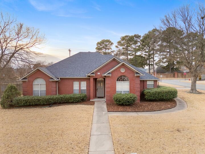 Property Photo:  1655 Chicot Drive  AR 72034 