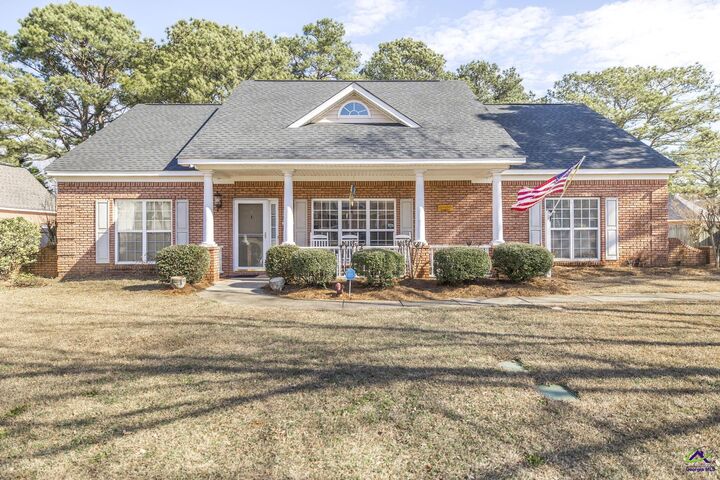 Property Photo:  105 White Pond Lane  GA 31088 