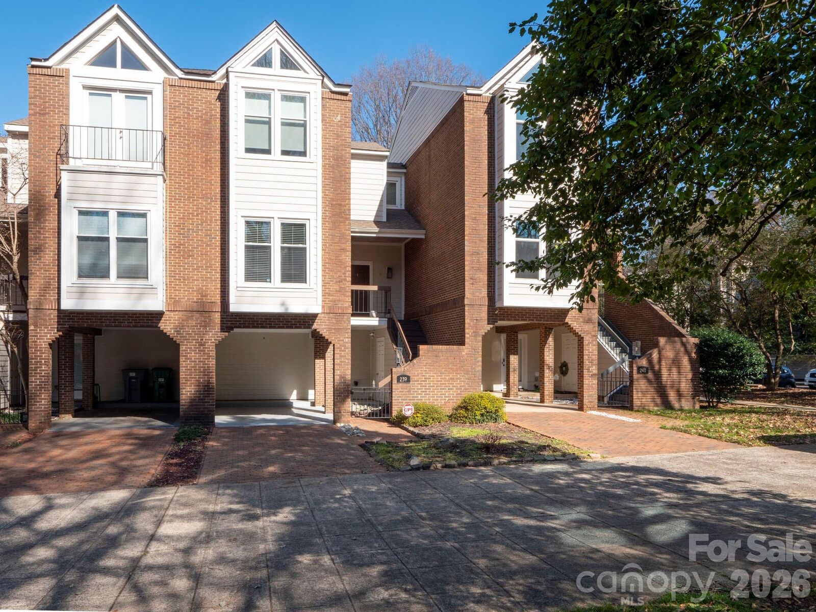 Property Photo:  239 S Clarkson Street  NC 28202 