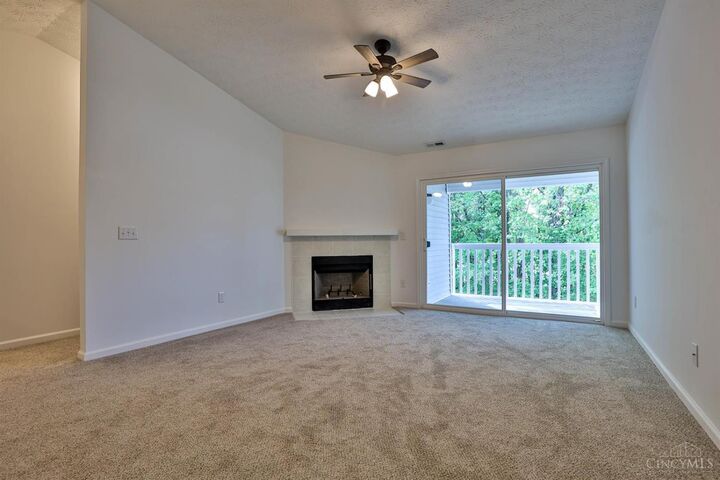 Property Photo:  220 Carrington Place  OH 45140 