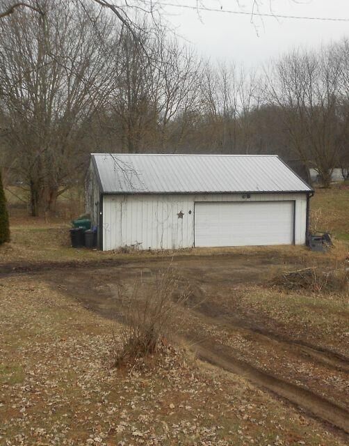 Property Photo:  3510 Kauffman NW Road  OH 43112 