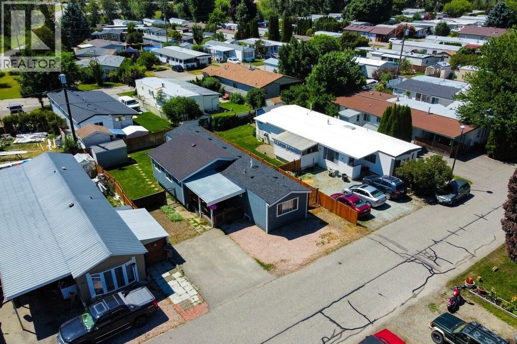 Property Photo:  720 Commonwealth Road 62  BC V4V 1R6 