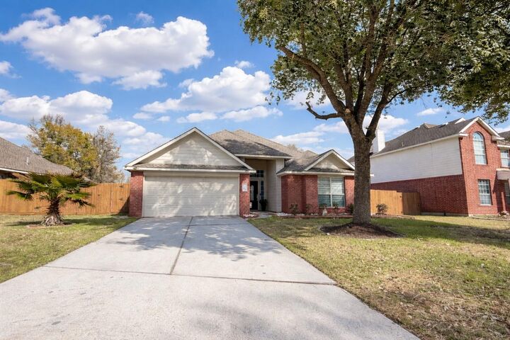 Property Photo: 24534 Forest Path Court TX 77373