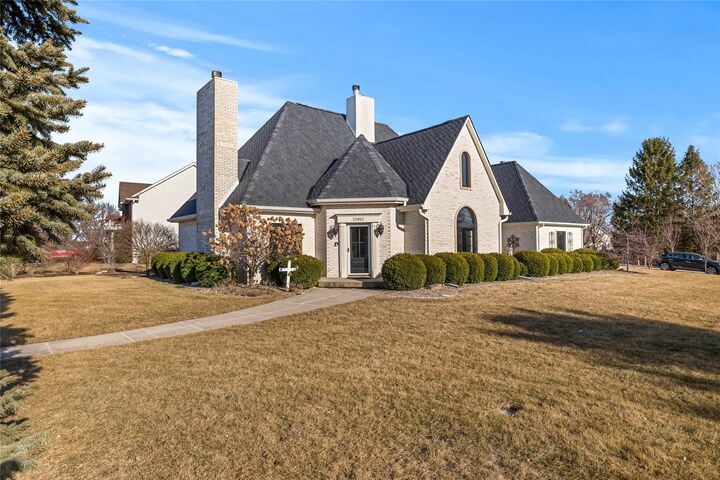 Property Photo:  13953 Lake Shore Drive  IA 50325 
