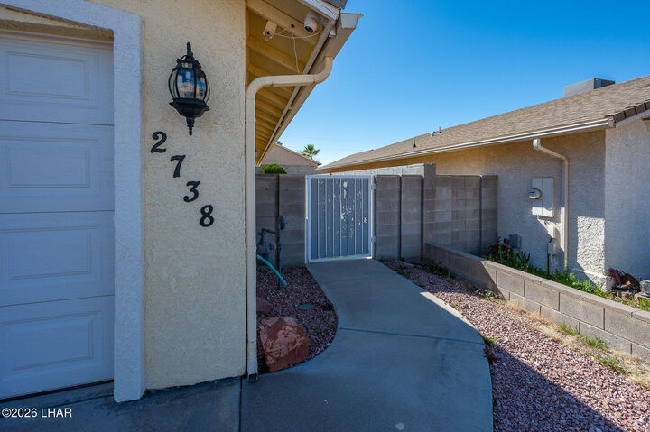 Property Photo: 2738 Pasadena Ave AZ 86401