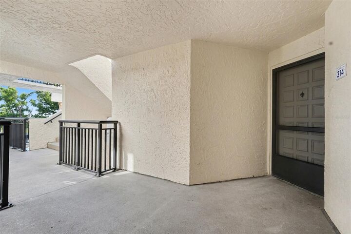 Property Photo:  5541 Puerta Del Sol Boulevard S 314  FL 33715 