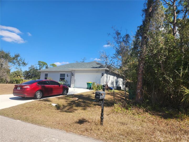 Property Photo: 3478 Shawn Street FL 33980